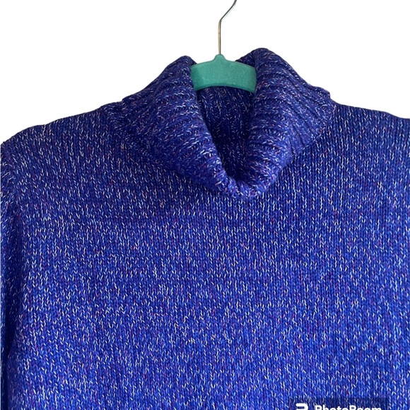 Daisy Fuentes Turtleneck Sweater - Picture 2 of 6